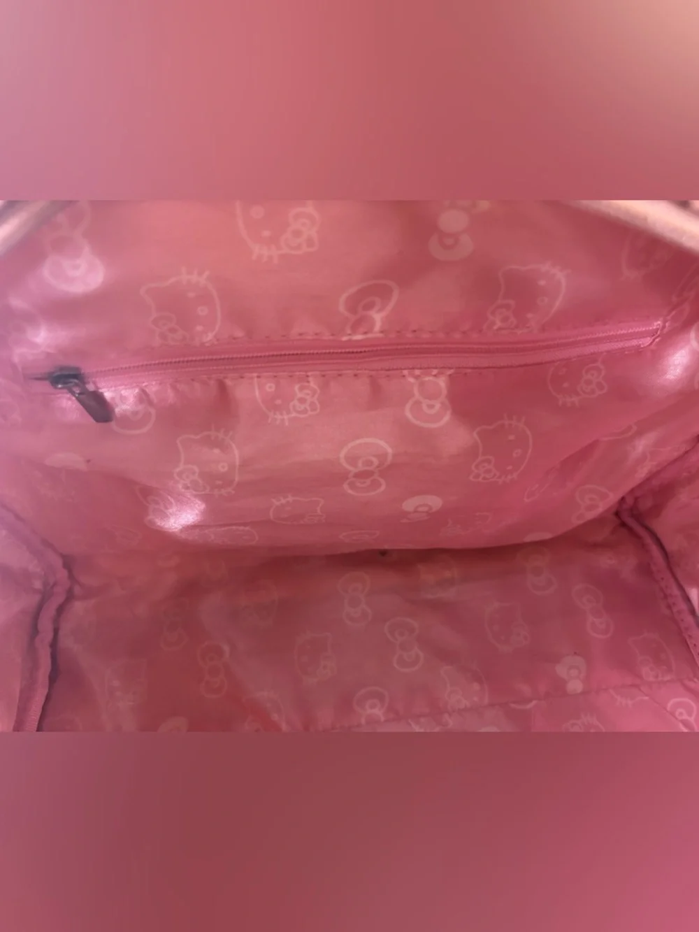 Hello kitty purse and wallet